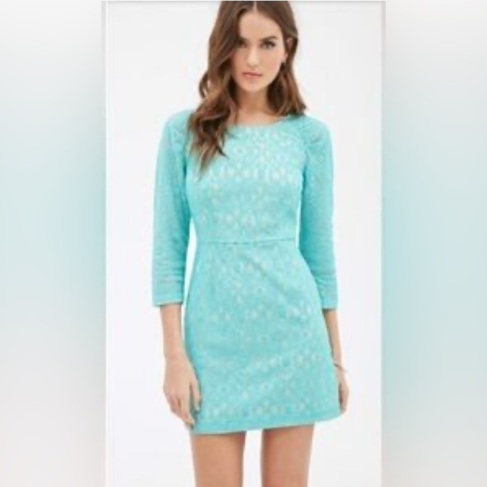 Beautiful mint green lace dress